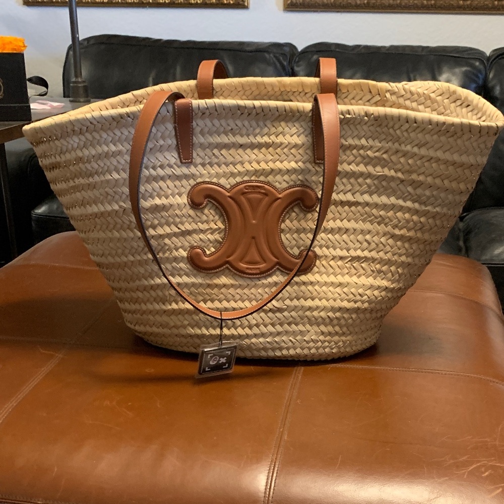 Celine Panier Large Tote w/Cognac Triomphe & Handles. Excellent like new.